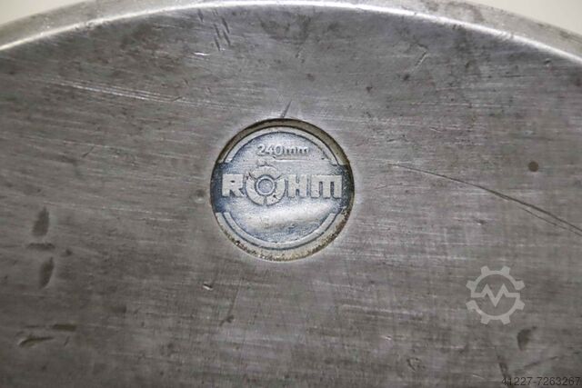 Three-jaw chuck Röhm Ø 240 mm
