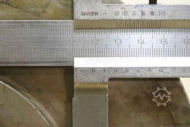 Three-jaw chuck Röhm Ø 240 mm