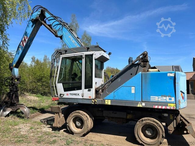 Terex Fuchs MHL 320 material handler Terex Fuchs MHL 320 F
