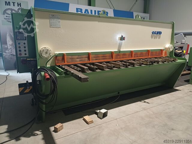 Hydraulic guillotine shear LVD HSL 31/13