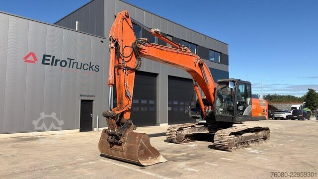 Crawler excavator Hitachi ZX250LCH-5A (AIRCO / 6.868 HOURS / BELGIAN MACH...