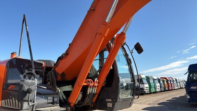 Crawler excavator Hitachi ZX250LCH-5A (AIRCO / 6.868 HOURS / BELGIAN MACH...