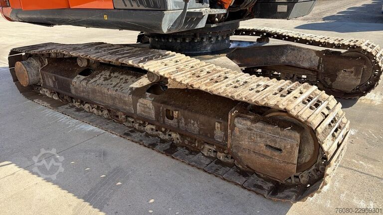 Crawler excavator Hitachi ZX250LCH-5A (AIRCO / 6.868 HOURS / BELGIAN MACH...