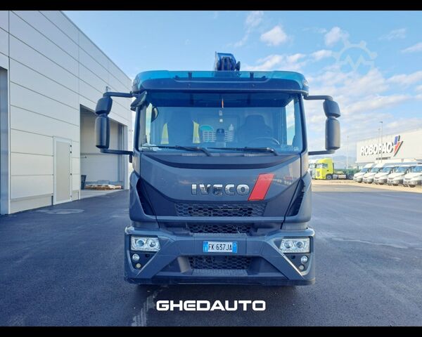 Standard tractor unit IVECO EUROCARGO 180E28 CON GRU PM E CASSONE FISSO