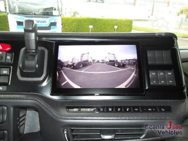 Volume tractor unit Scania R 460 EB - MEGA - HIGHLINE - 2x TANKs - ACC