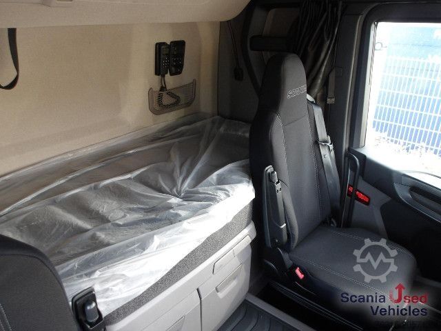Volumen SZM Scania R 460 EB - MEGA - HIGHLINE - 2x TANKs - ACC