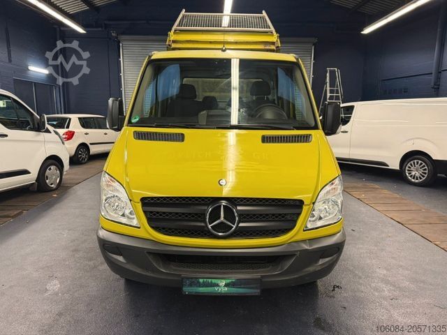 Three-way tipper van MERCEDES-BENZ Sprinter 516 DoKa Meiller 3 Seiten Kipper AHK