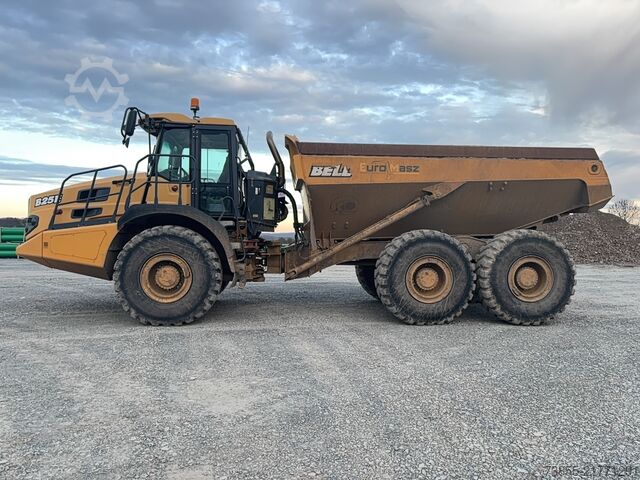 Articulated Dump Truck Bell B25E 6x6