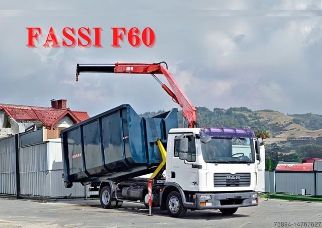▷ Kranwagen MAN 19.292 4x4+2 Crane truck w/ 11 t/m Palfinger crane  gebraucht kaufen 