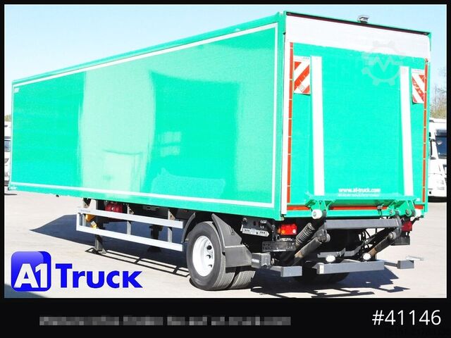 Box semitrailer SPIER SGL 110, City, 1 Achs, LBW 3 Tonnen, TÜV 05/2027