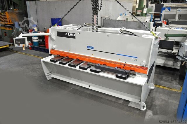 Hydraulic guillotine shears LVD MVSC 3100 x 6 mm CNC