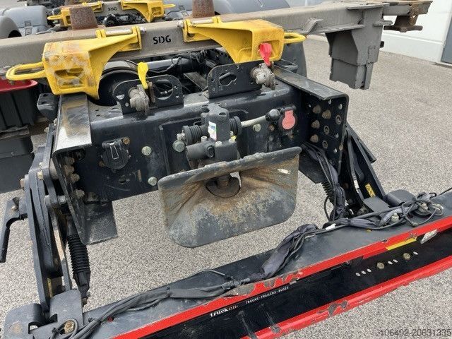 Swap body truck MAN TGX 26.470 6x2-4 LL CH Multiwechsler