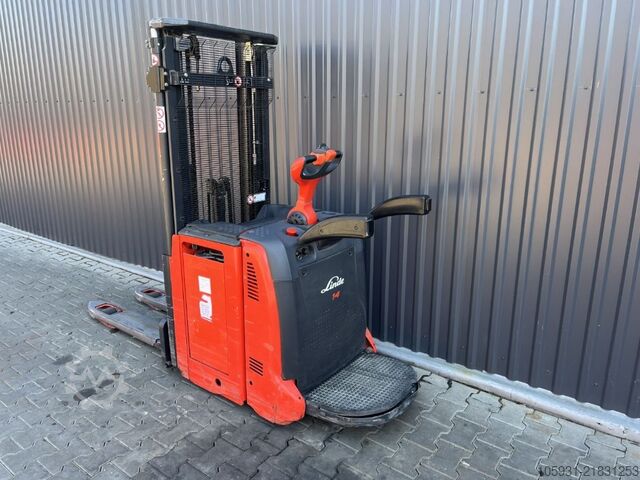 Stand-on stacker Linde D14AP