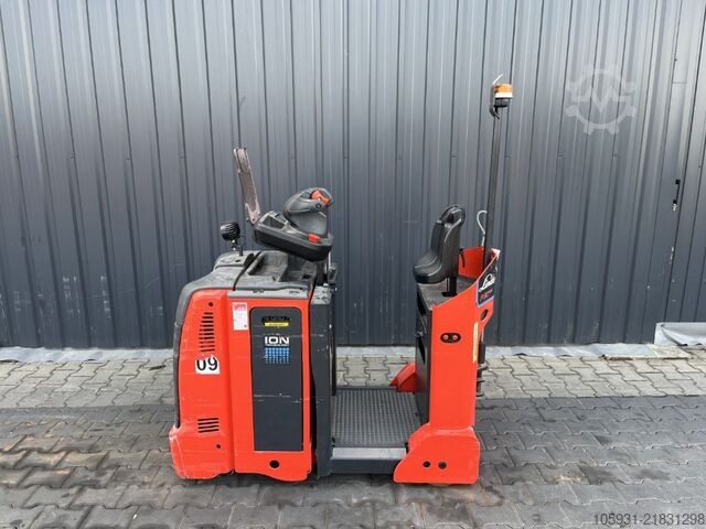 Tow Tractor Linde P30C