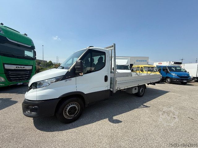 Customized van IVECO Daily 35S16H 3.0 3750 cassone