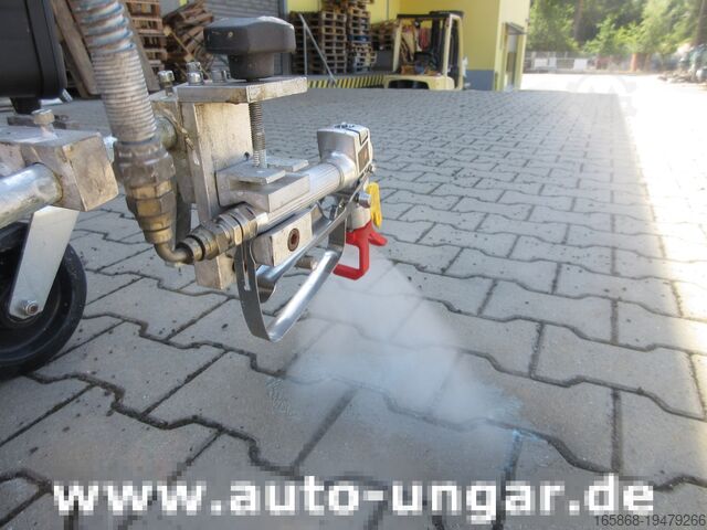 Road markings Larius Miro Liner Plus Airless Roadmarking Grac