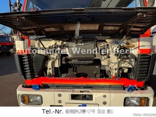 Vacuum tank truck MERCEDES-BENZ 1726 LF24 4x2 Tank 3000l 8-Gang Split Dachwerfer