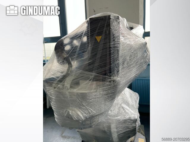 Robot Arm KUKA KR120 R3200 PA