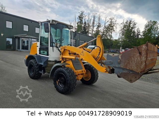 Wheel loader LIEBHERR 506 L Schnellwechsler Klappschaufel +Gabel
