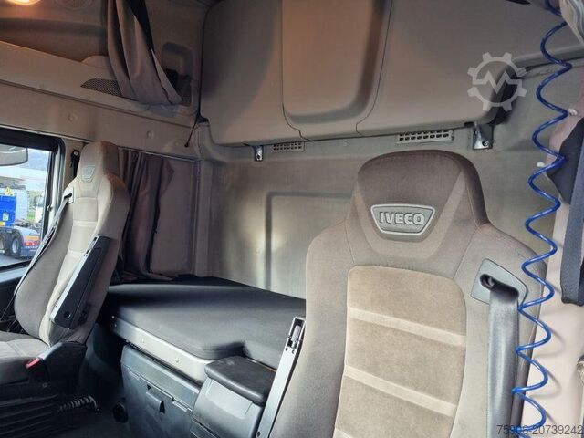 Standard-Zugmaschine Iveco Stralis