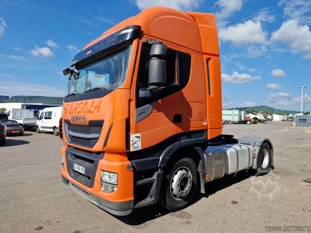 Standard-Zugmaschine Iveco Stralis