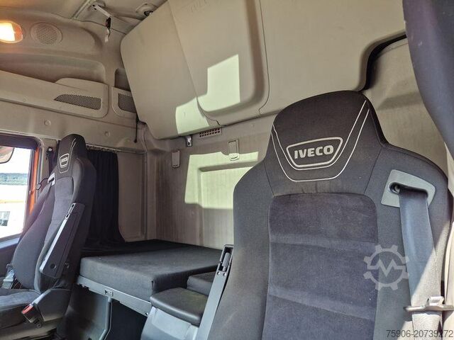 Standard-Zugmaschine Iveco Stralis