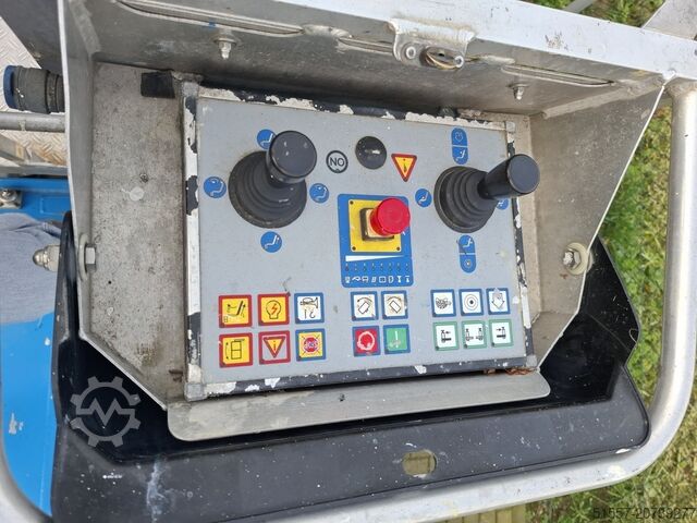 Arbeitsbühnenfahrzeug Palfinger P 260 B | 2013