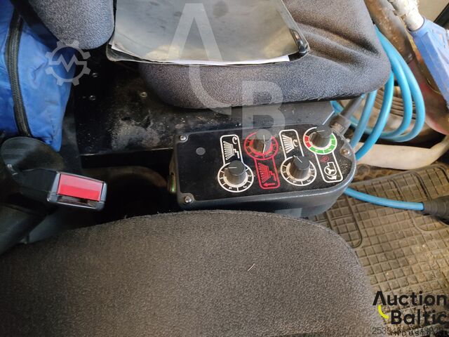 Kehrmaschine Aebi Schmidt Aebi Schmitd eSwingo 200+