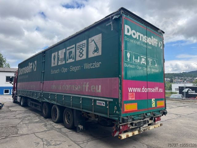 Sattelzugmaschine MAN 18.500 + Mega