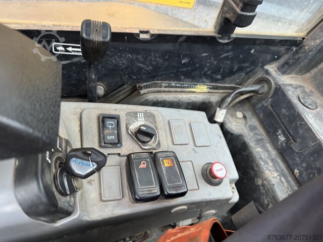 Kubota U27-4 mini excavator/tracked digger, 1 bucket, 2016, diesel KUBOTA U27-4 minigraver/graafmachine rups 1 bak 2016 Diesel