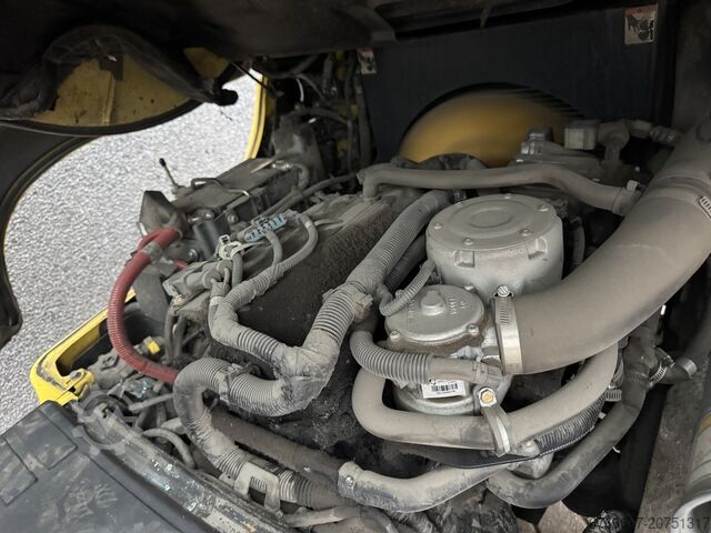 Hyster H3.0FT Duplo 300 Seitenschieber / Gabelversteller LPG 2018 HYSTER H3.0FT Duplo 300 Sideshift / Vorkversteller LPG 2018