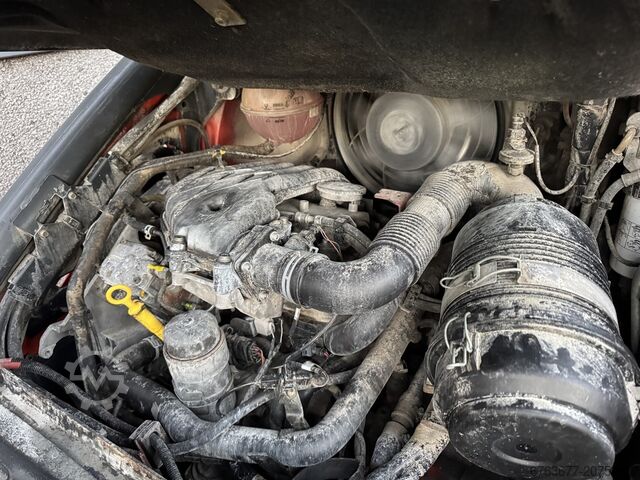 Linde H25D-02 Triplex 550 Freelift / Sideshift / 4th function VW Diesel 2014 LINDE H25D-02 Triplo 550 Freelift / Sideshift / 4e functie VW Diesel 2014