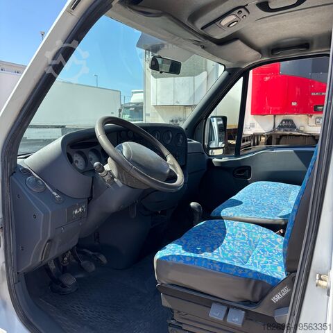 Long box van Iveco Daily 35
