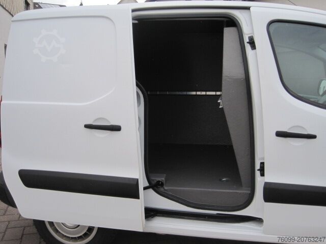 Kastenwagen Peugeot Partner 1.6 HDI Cateringausbau 3-Sitzer