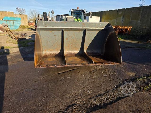 Teleskoparmstapler Claas 960 Scorpion VP