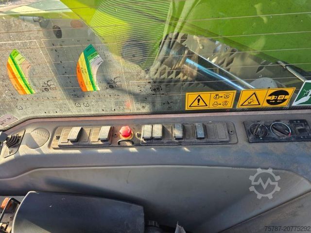 Teleskoparmstapler Claas 960 Scorpion VP