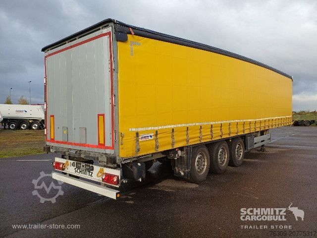 Open semitrailer with tarp Schmitz Cargobull Curtainsider Standard Getränke