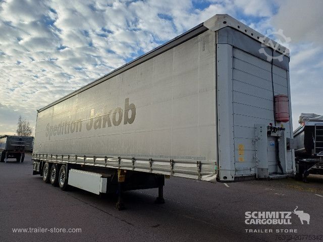 Open semitrailer with tarp Schmitz Cargobull Curtainsider Standard Getränke