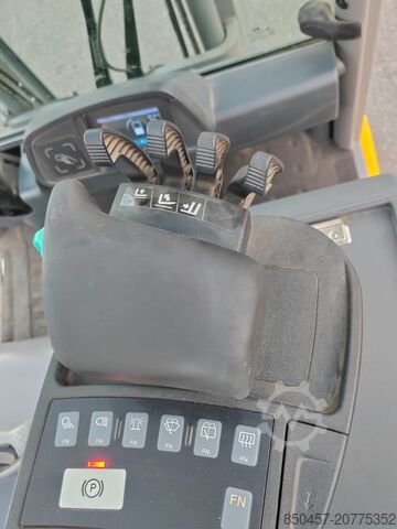 Elektrisch – 3 Räder Jungheinrich EFG216k