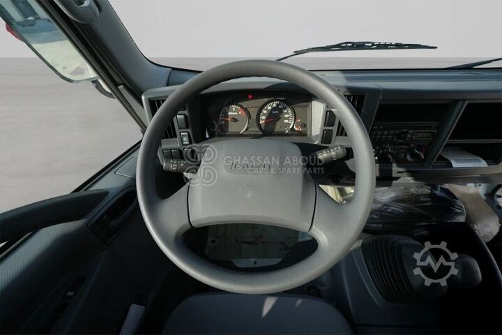 Chassis cab Isuzu NPR 71H