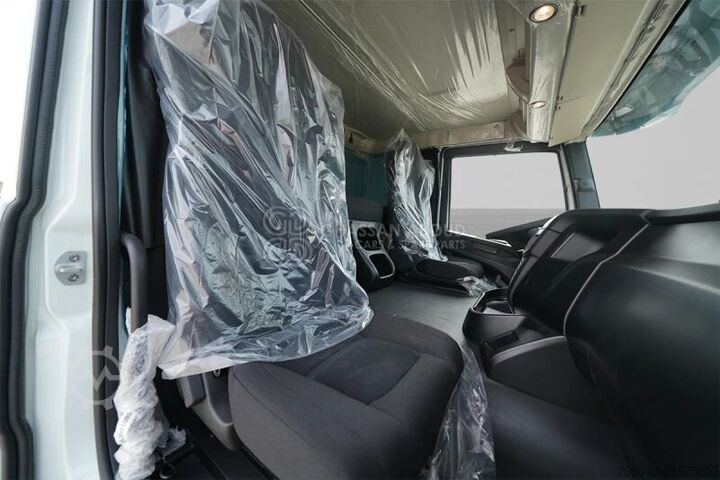 Chassis cab IVECO T-WAY AT380T43H