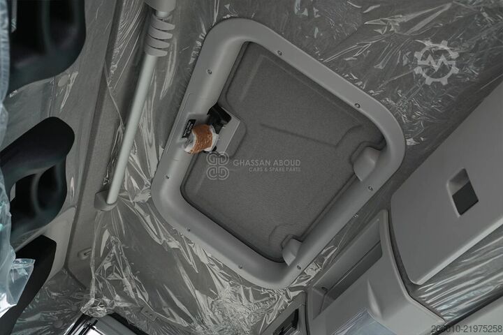 Chassis cab IVECO Euro Cargo ML180