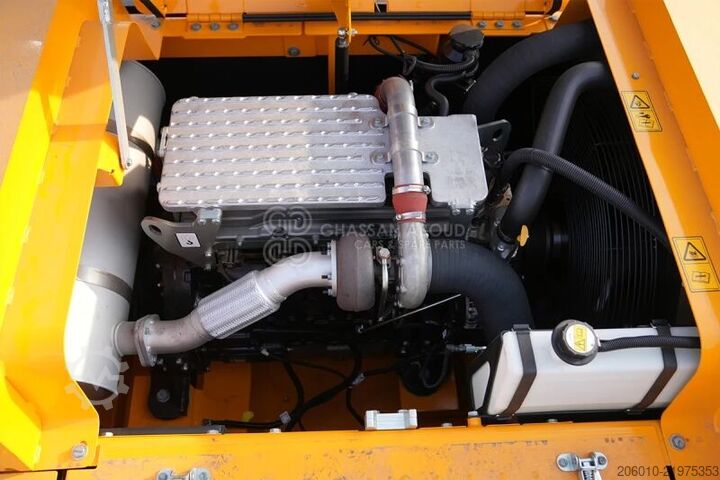 Raupenbagger JCB JS305LC