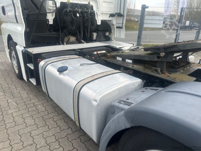 Volumen SZM MAN TGX 18.500 X-LOW Verstellbare Kupplung ACC LGS