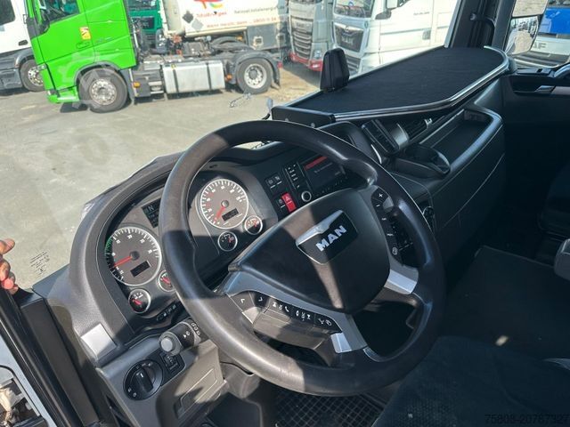 Standard SZM MAN TGX 18.480 XLX Intarder ACC LGS Navi 1180L
