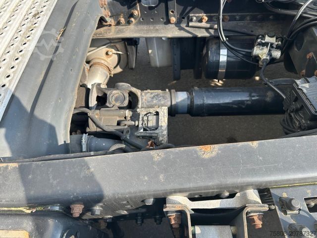 Standard SZM MAN TGX 18.480 XLX Intarder ACC LGS Navi 1180L