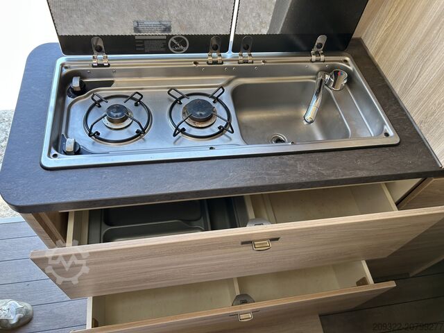 Wohnwagen/Wohnmobil Fiat Weinsberg Carabus 600 K | 4 Posti Letto | Completamente Attrezzato