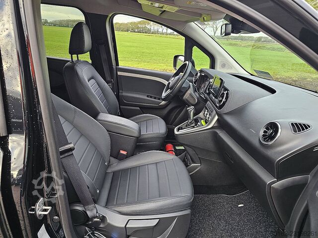 MERCEDES-BENZ EQT L1 Tourer 278km WLTP 45kWh Snelladen LED Mbux Navi Leer Camera 2xZijdeur Lm-Velgen MERCEDES-BENZ EQT L1 Tourer 278km WLTP 45kWh Snelladen LED Mb...