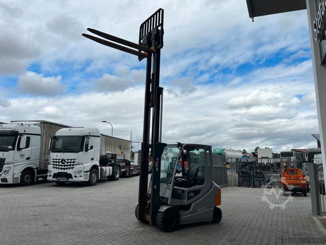 Front loader forklift STILL RX60-30L/600 / 2021 / Hubhöhe 4.6m / SS / Waage