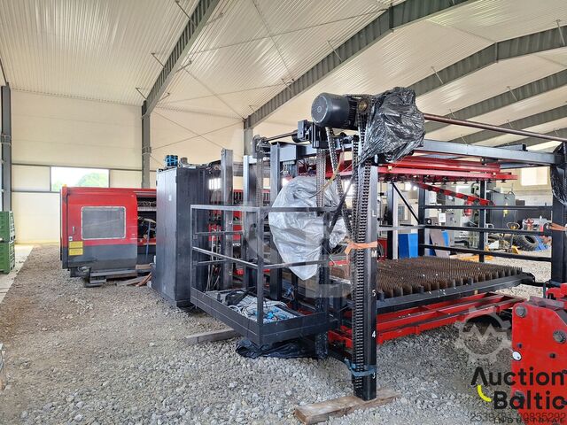 Amada F0-3015 Amada F0-3015